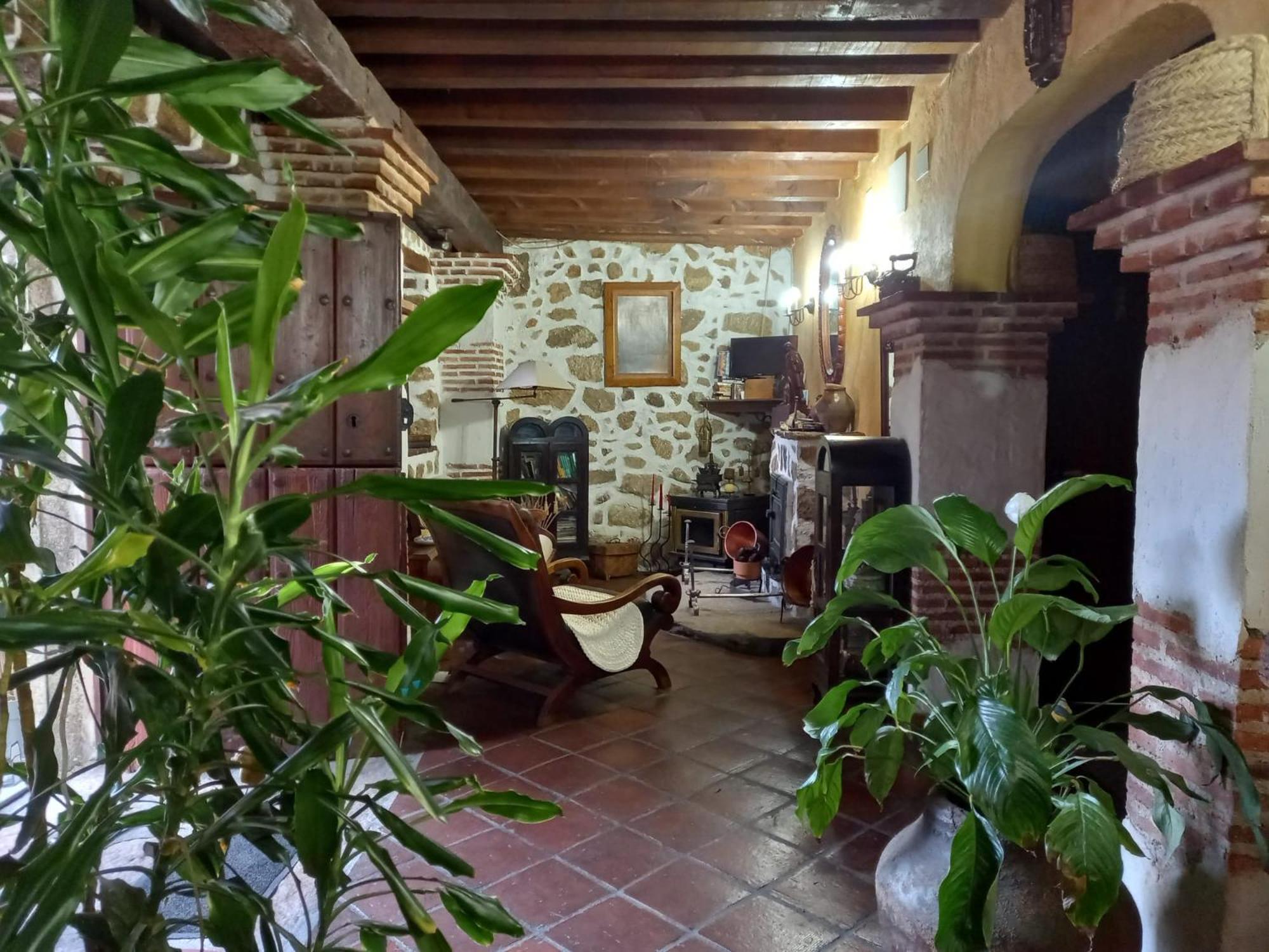 Гостевой дом Casa Dona Ligia Михарес Экстерьер фото